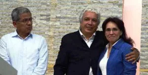 alonso-lucio-eduardo-chavez-del-M-cristianizado-y-viviane-morales