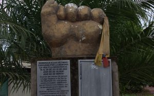 monumento mapiripan detalle
